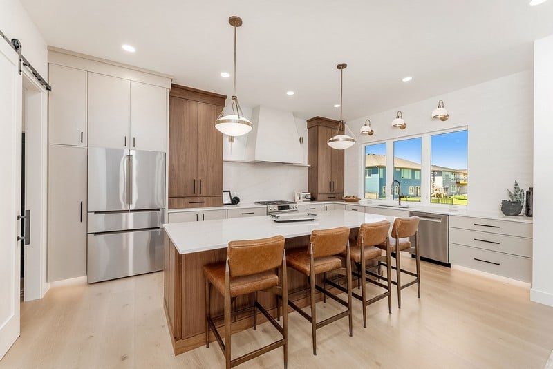 55351 - Kitchen